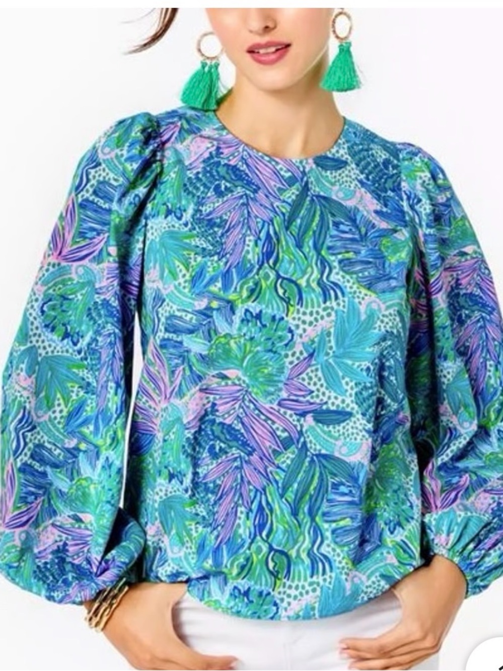 Lilly Pulitzer Lindley LONG SLEEVE TOP
BOTANICAL GREEN HOLIDAY IN THE SUN